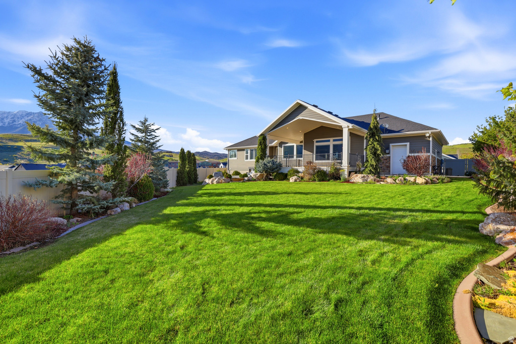 4945 W MUSTANG LN Mountain Green, UT 84050