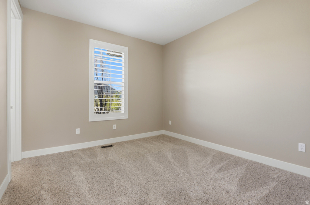 4945 W MUSTANG LN Mountain Green, UT 84050