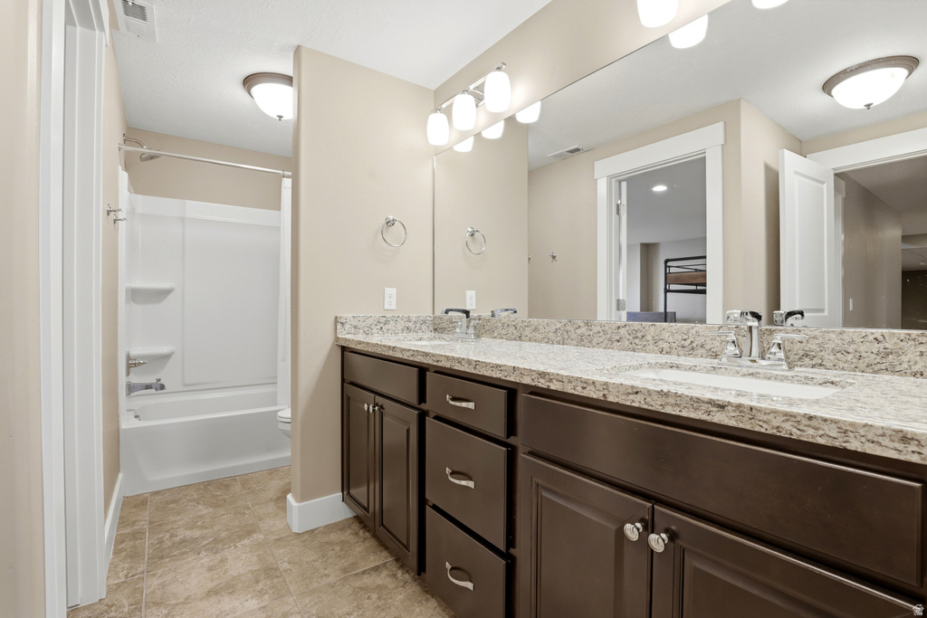 4945 W MUSTANG LN Mountain Green, UT 84050