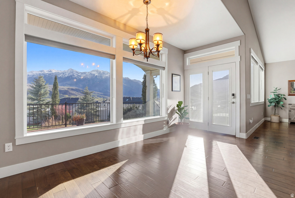 4945 W MUSTANG LN Mountain Green, UT 84050