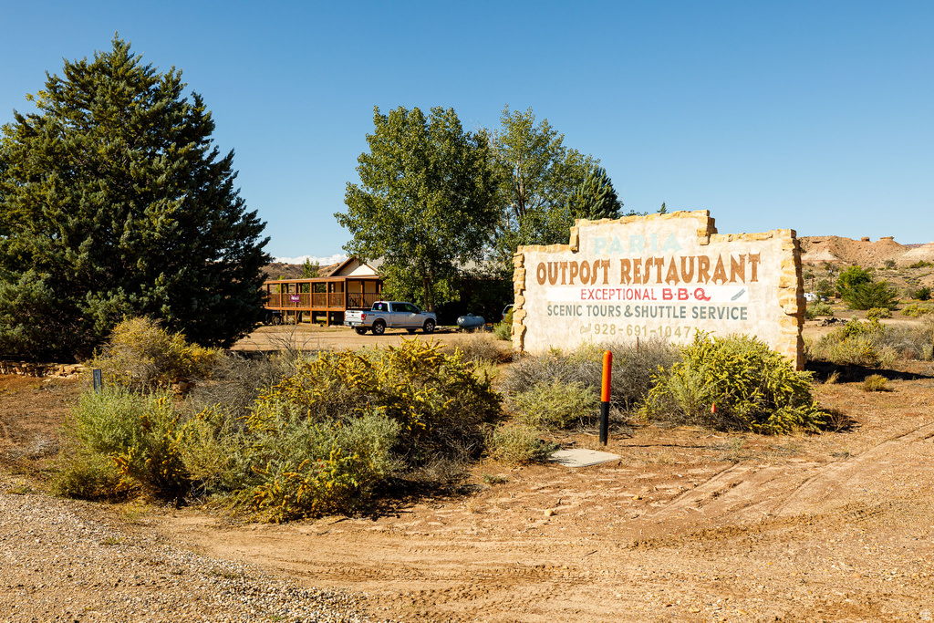 2040 N LONG RD Big Water, UT 84741