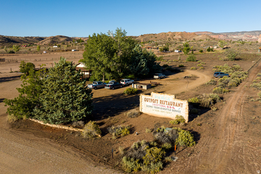 2040 N LONG RD Big Water, UT 84741