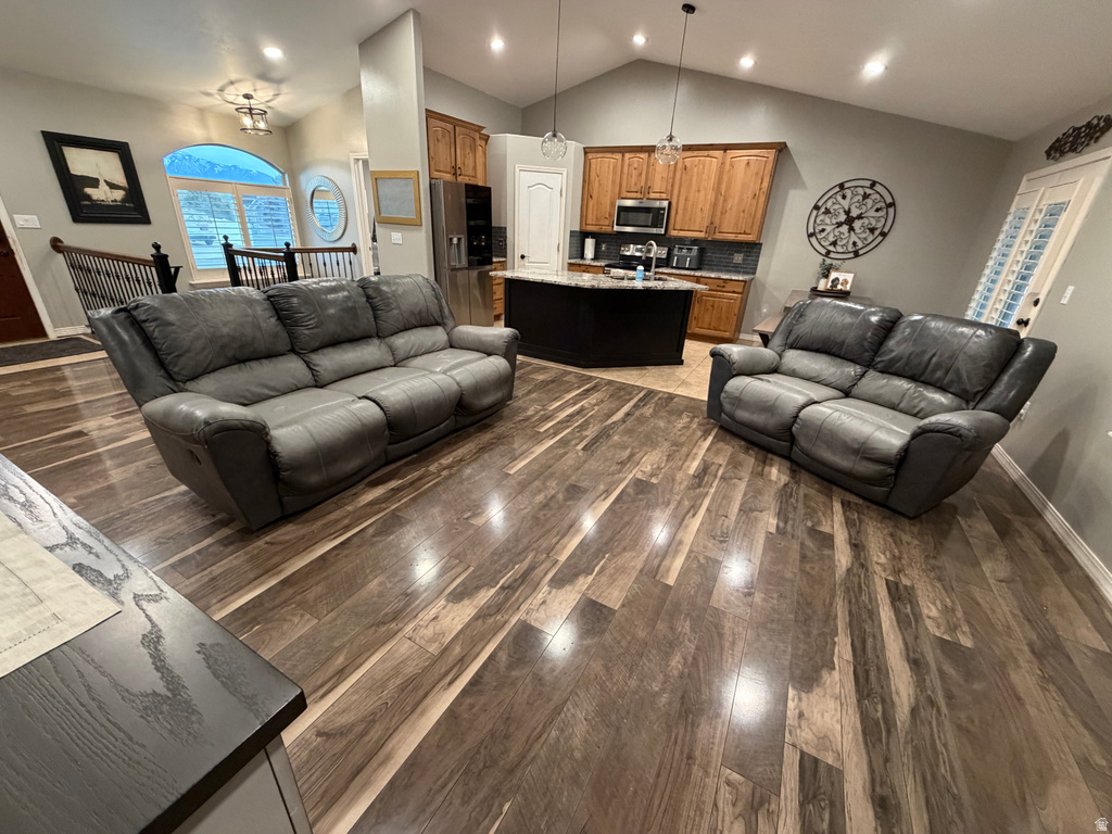 7766 S 5320 W West Jordan, UT 84081