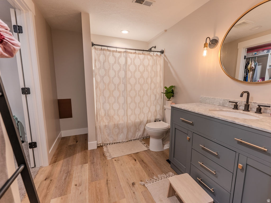 4103 S 2175 W Roy, UT 84067