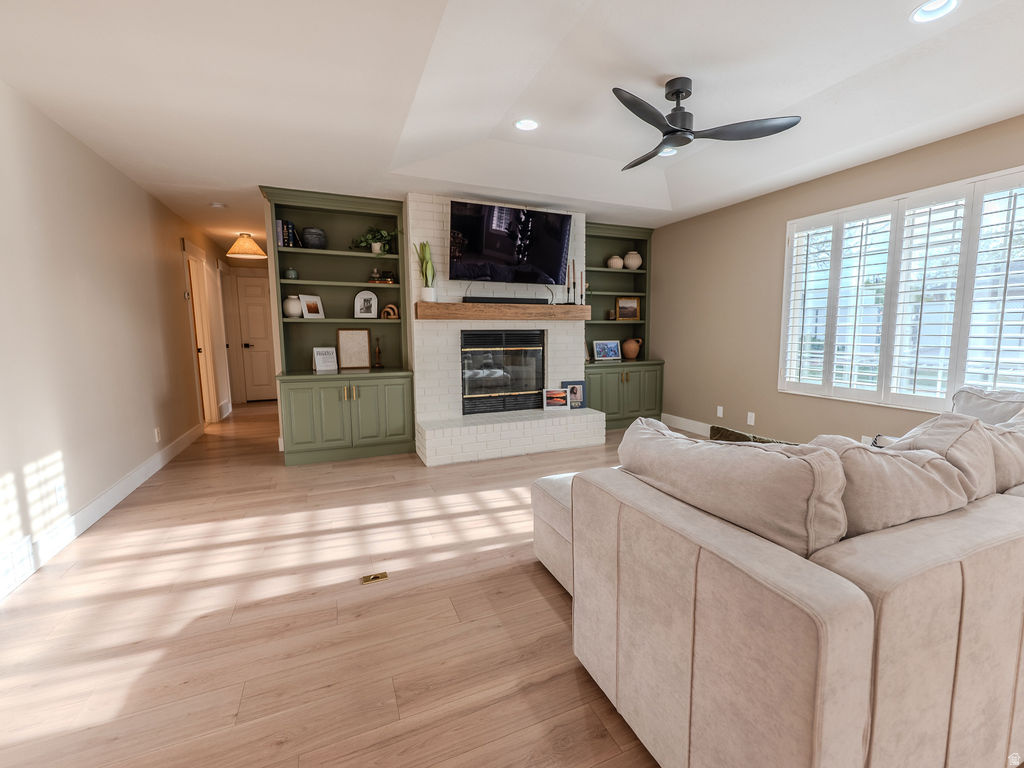 4103 S 2175 W Roy, UT 84067