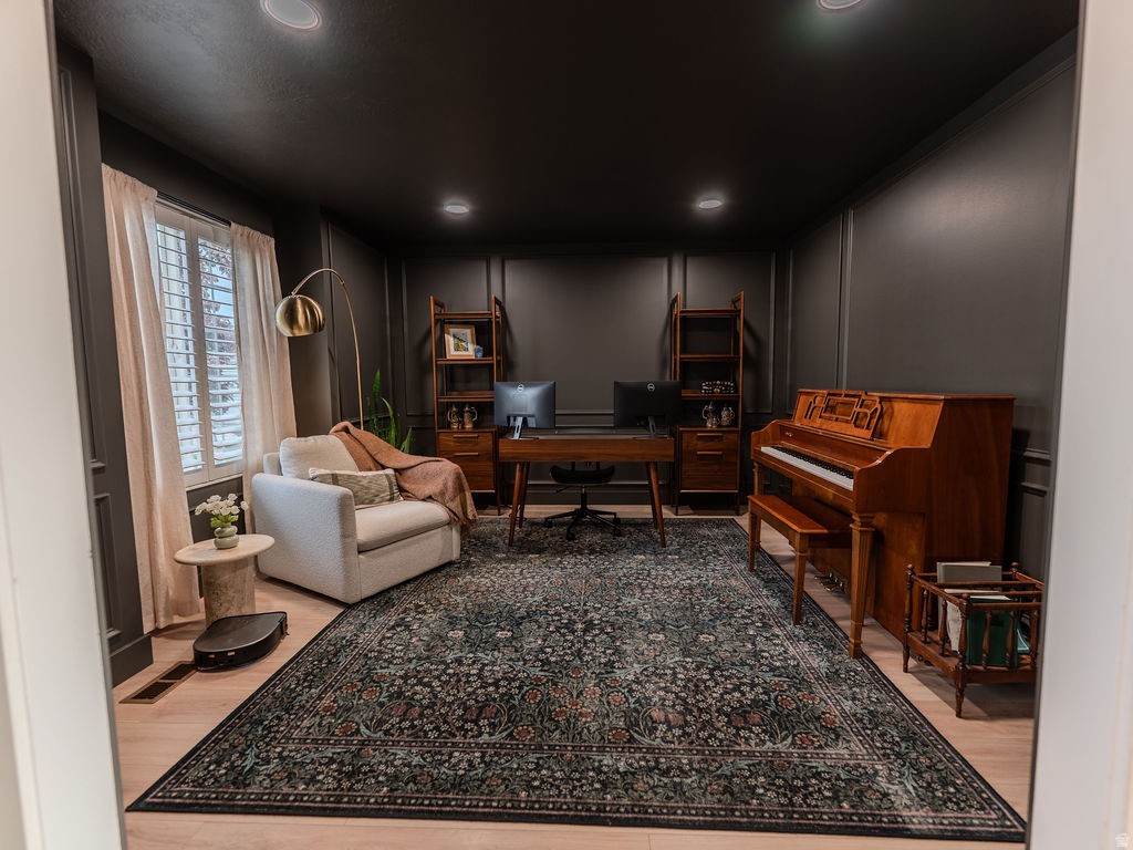 4103 S 2175 W Roy, UT 84067