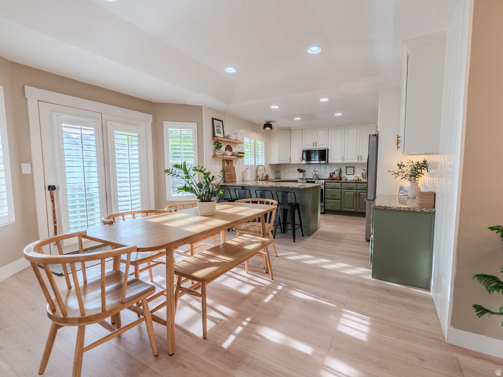 4103 S 2175 W Roy, UT 84067