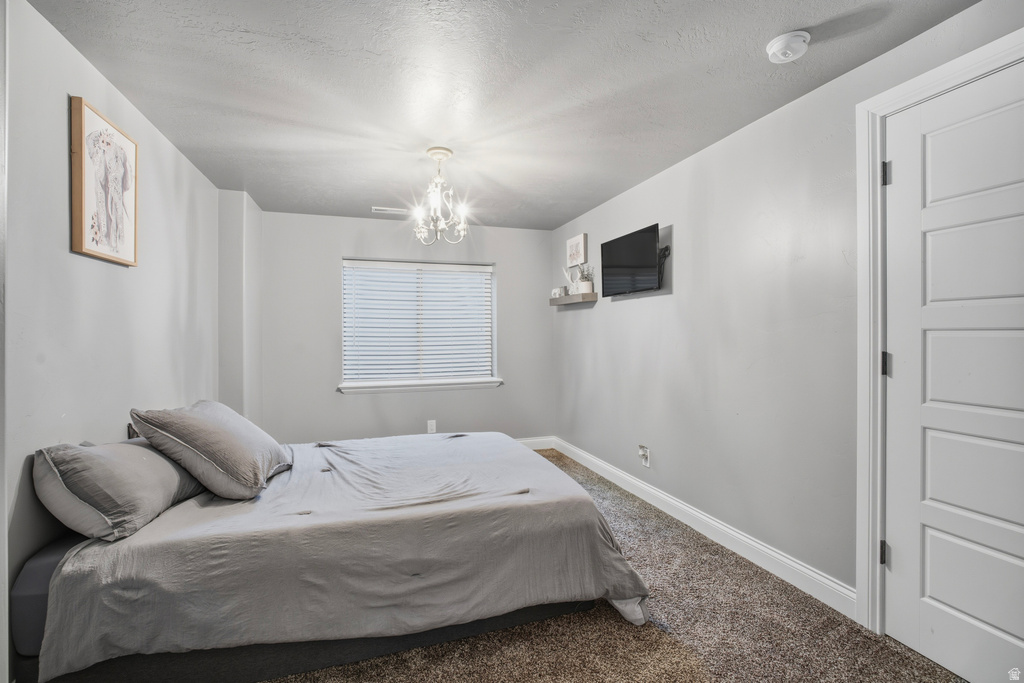 698 N FARMLAND DR Kaysville, UT 84037