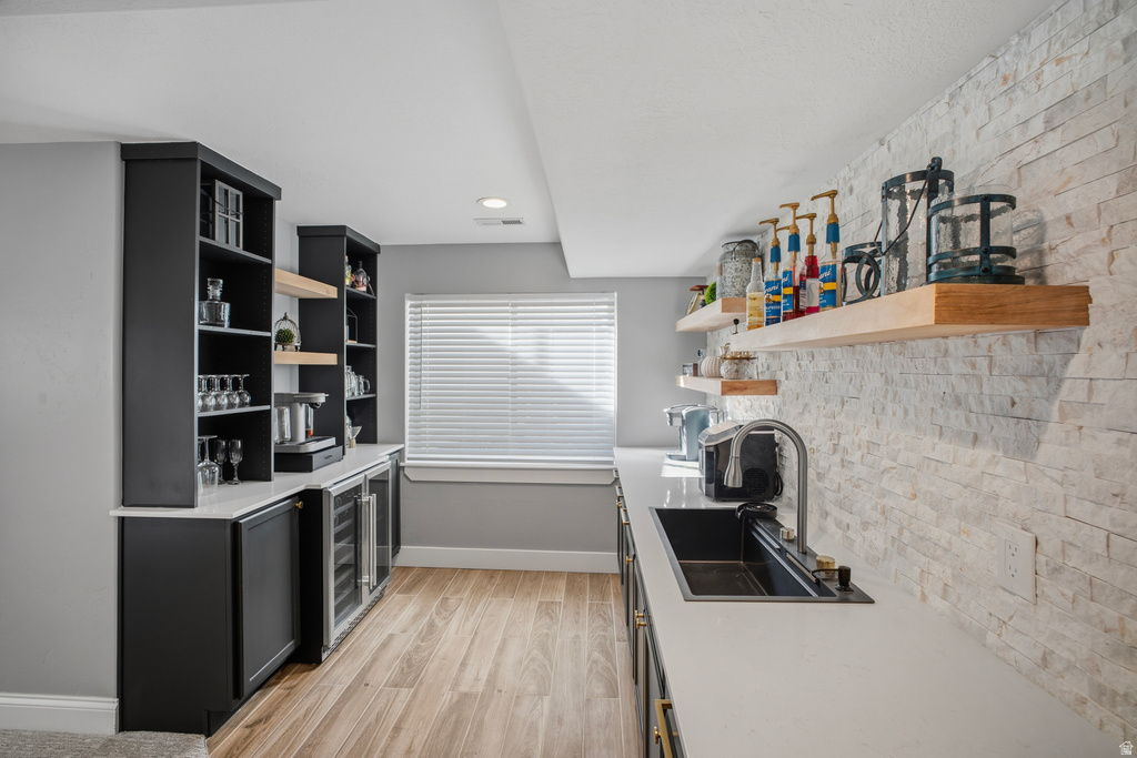 698 N FARMLAND DR Kaysville, UT 84037