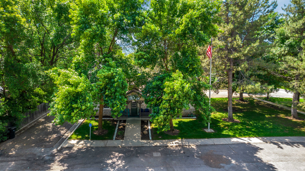 7300 E 200 S Huntsville, UT 84317