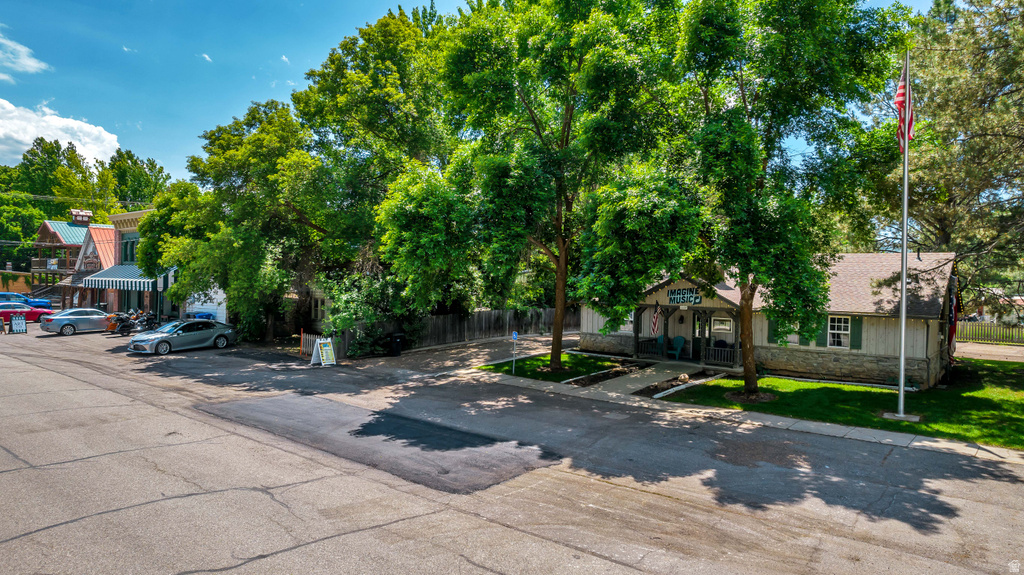 7300 E 200 S Huntsville, UT 84317