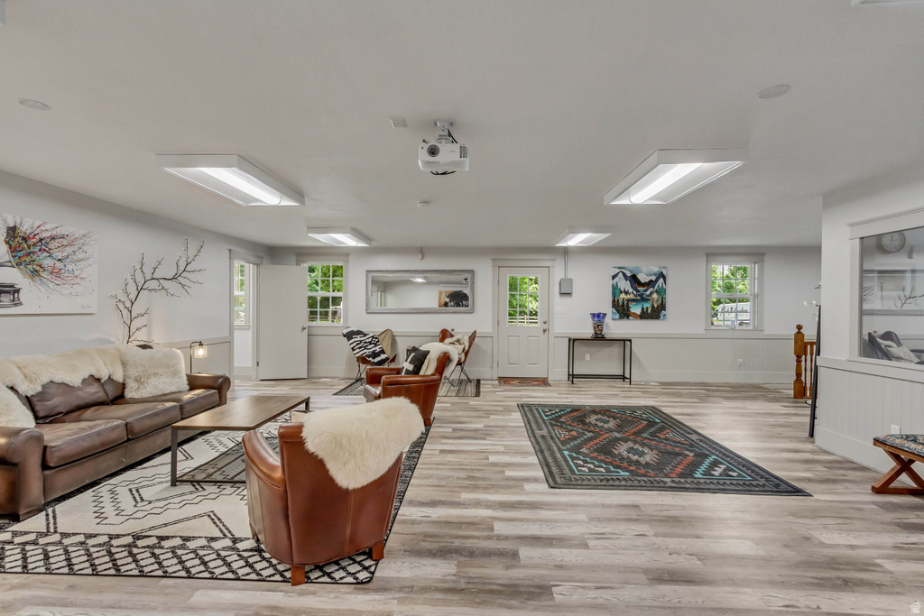 7300 E 200 S Huntsville, UT 84317
