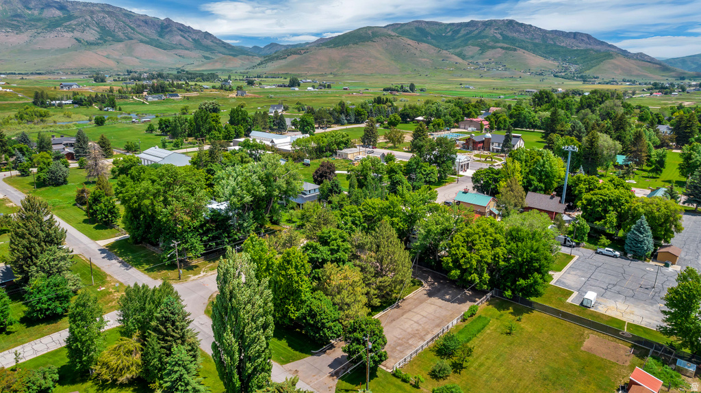 7300 E 200 S Huntsville, UT 84317