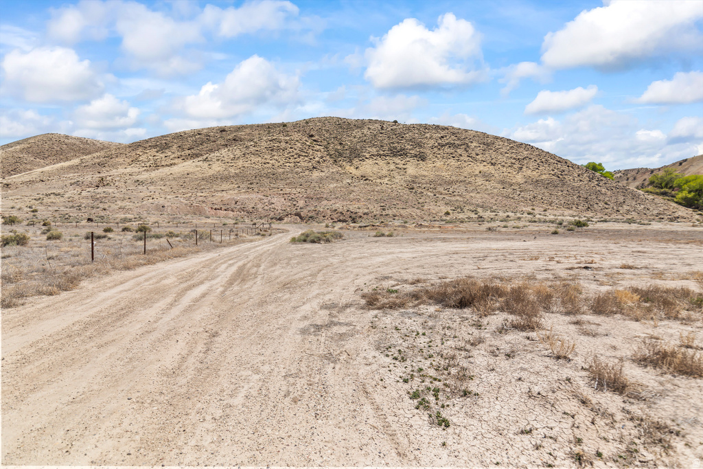 700 S STATE ST Sigurd, UT 84657