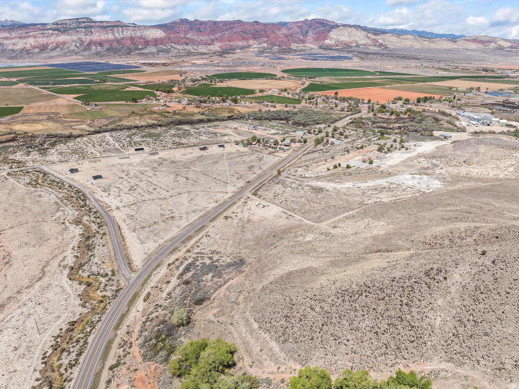 700 S STATE ST Sigurd, UT 84657