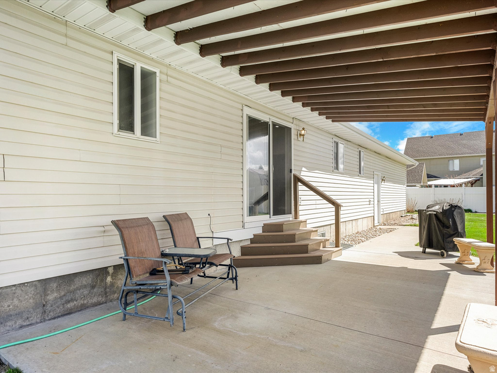 845 HOOVER ST Montpelier, ID 83254
