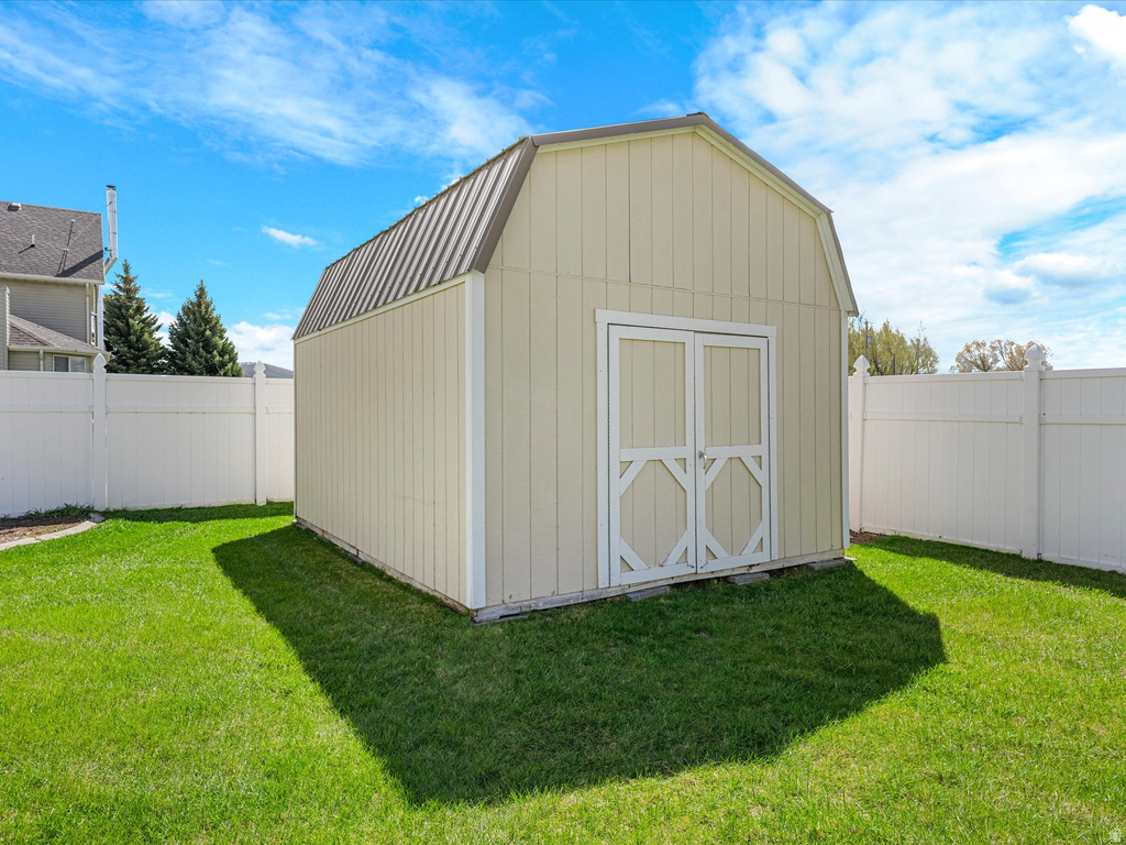 845 HOOVER ST Montpelier, ID 83254