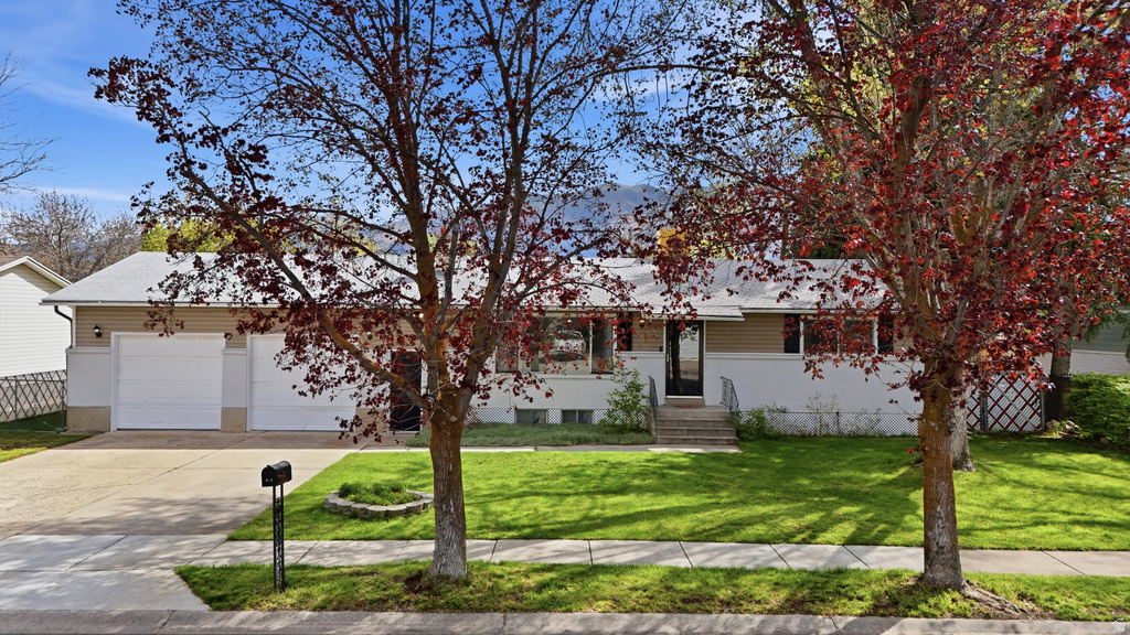 515 GLENWOOD DR Hyrum, UT 84319