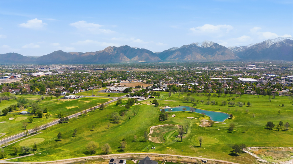 8377 S MEADOW GREEN WAY West Jordan, UT 84088