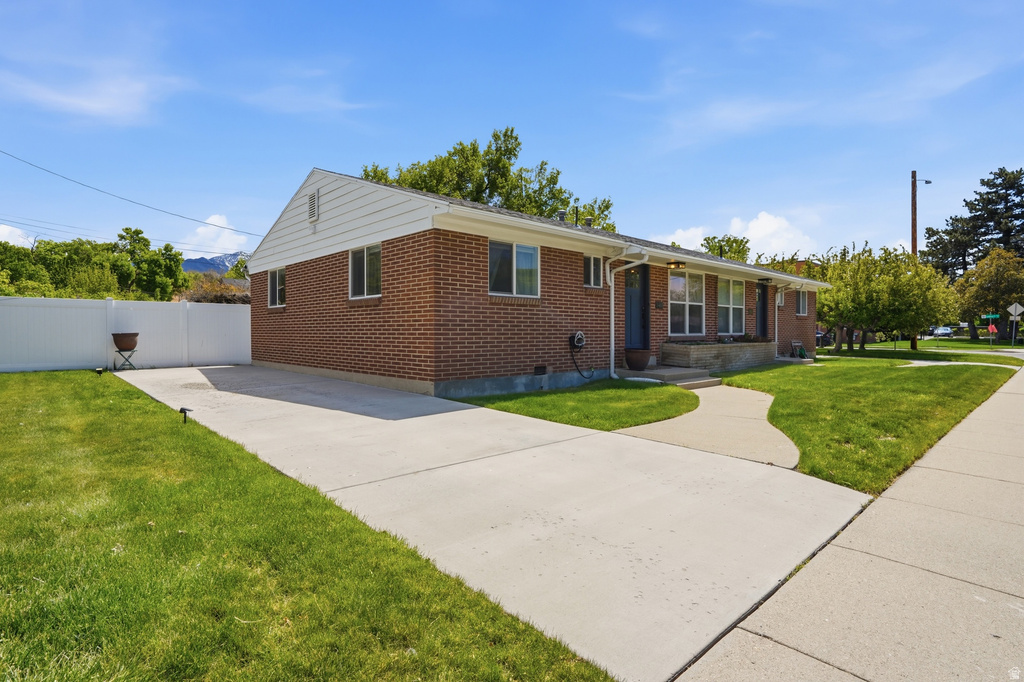 3461 S 1300 E Salt Lake City, UT 84106