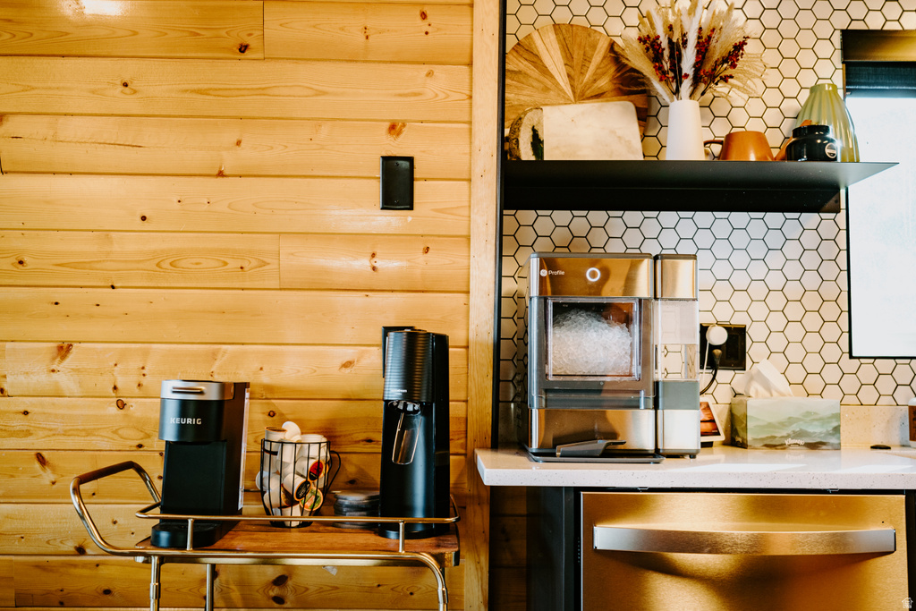 1413 BASEL DR Midway, UT 84049
