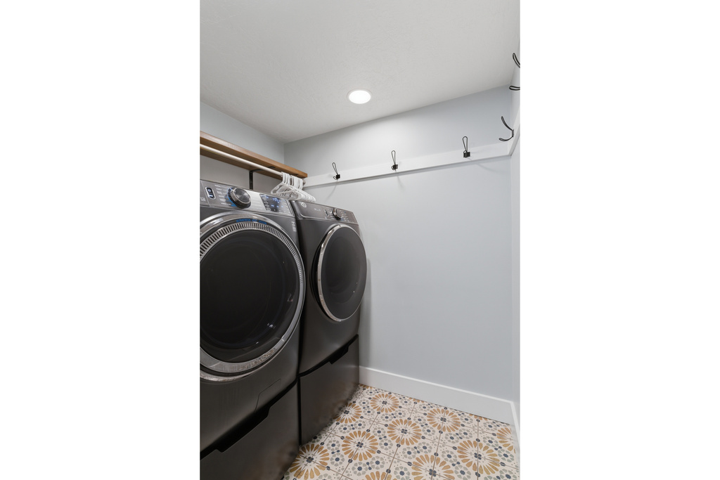 600 BARLOW ST Clearfield, UT 84015
