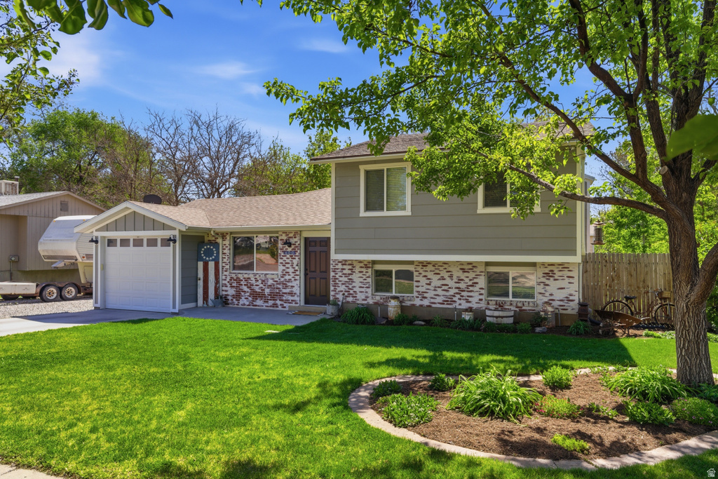 600 BARLOW ST Clearfield, UT 84015