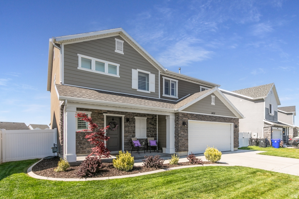 1457 W WATERFRONT DR Syracuse, UT 84075