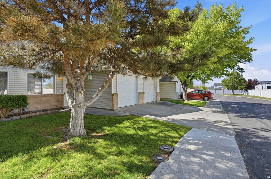 3134 S BUENA VERDE LN Magna, UT 84044