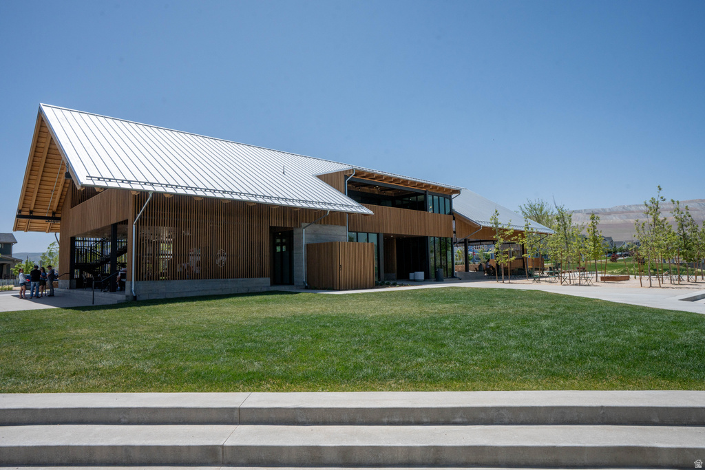 11736 S WATERCOURSE RD South Jordan, UT 84009