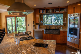 760 MAPLE LN Providence, UT 84332