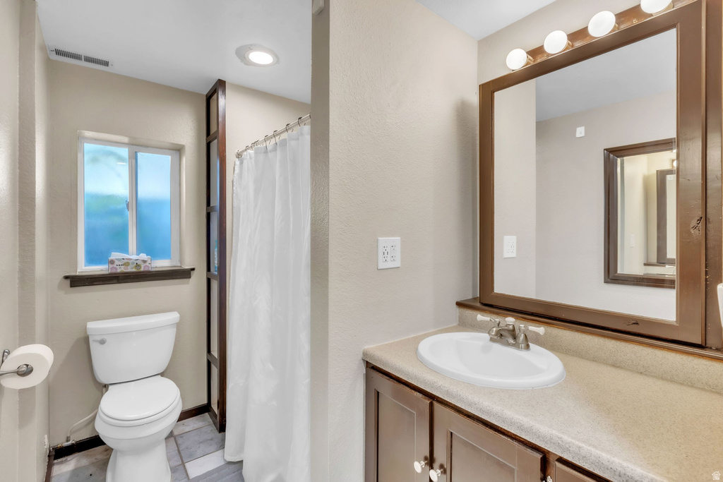 345 S 200 E Santaquin, UT 84655
