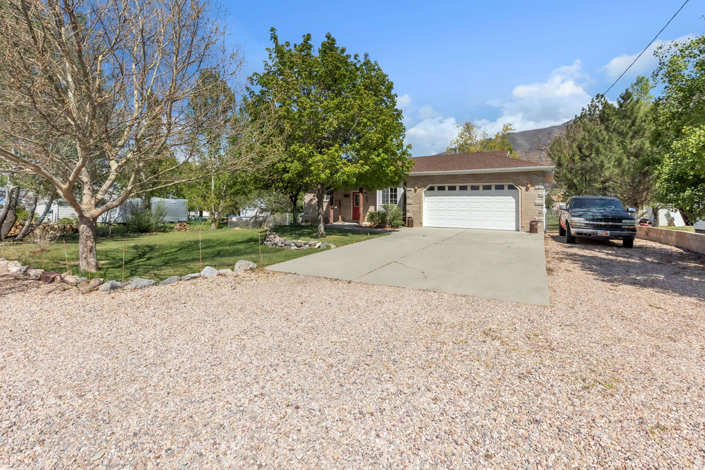 345 S 200 E Santaquin, UT 84655