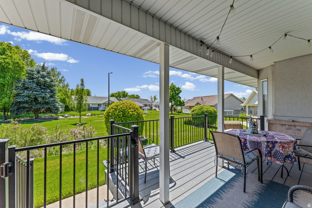 84 BELMORE DR Kaysville, UT 84037