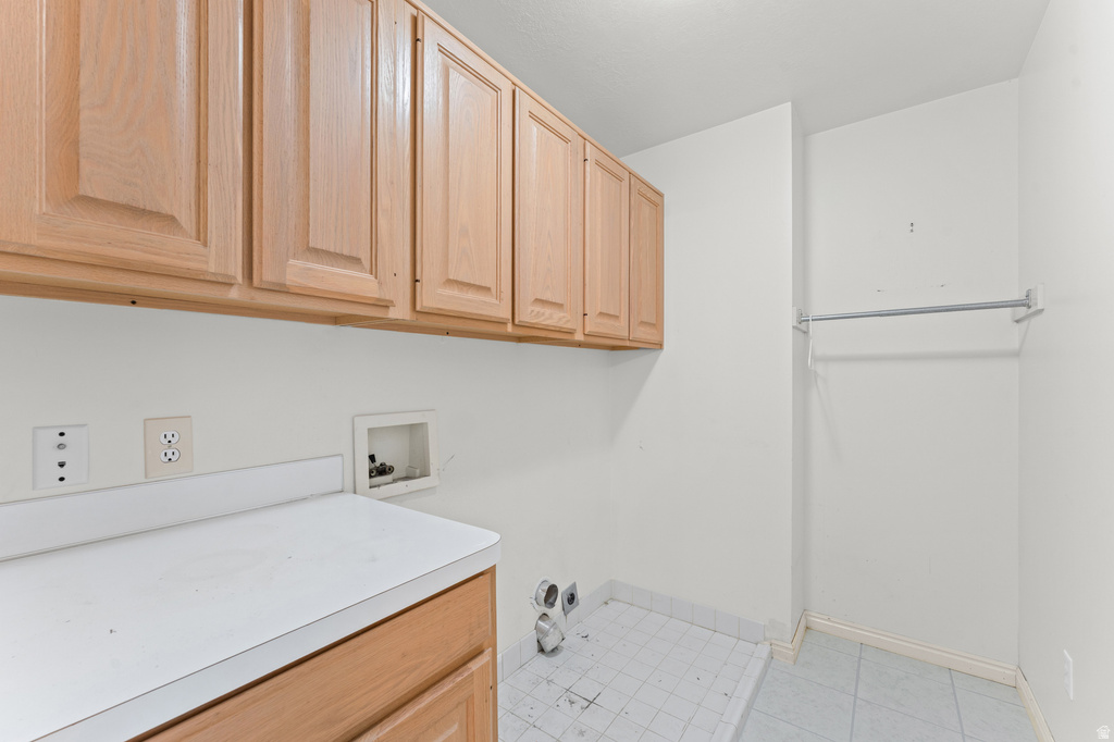 84 BELMORE DR Kaysville, UT 84037