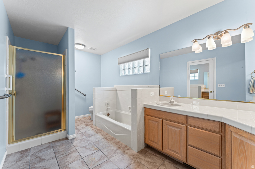 84 BELMORE DR Kaysville, UT 84037