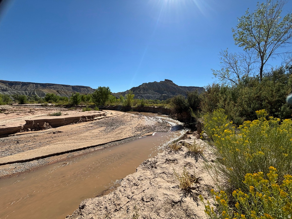  Caineville, UT 84775