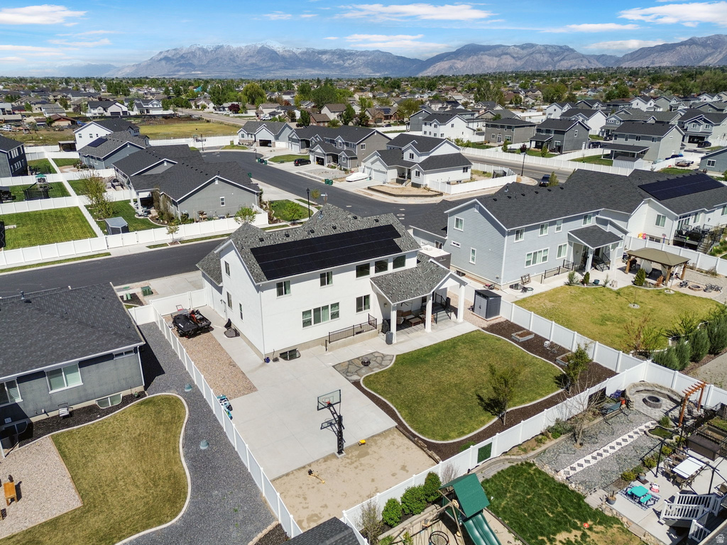 4327 W 6075 S Hooper, UT 84315