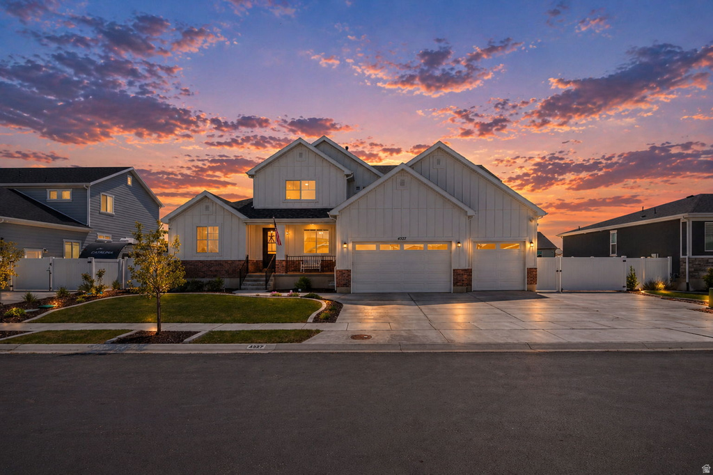 4327 W 6075 S Hooper, UT 84315