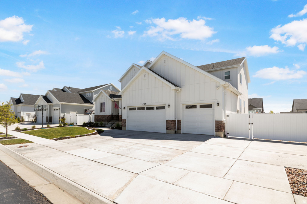 4327 W 6075 S Hooper, UT 84315