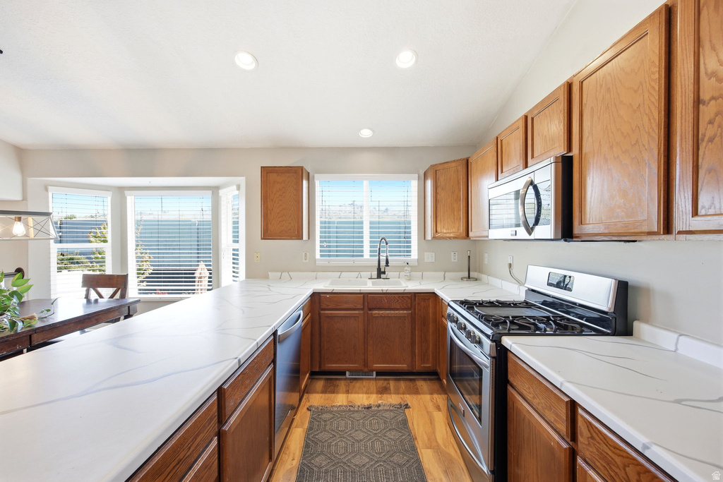 2039 FREMONT CREST AVE Syracuse, UT 84075