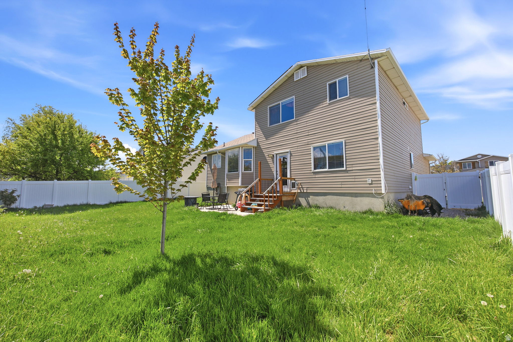 2039 FREMONT CREST AVE Syracuse, UT 84075