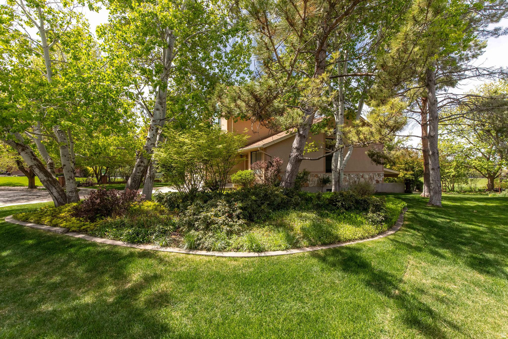 1729 N 1700 E North Logan, UT 84341