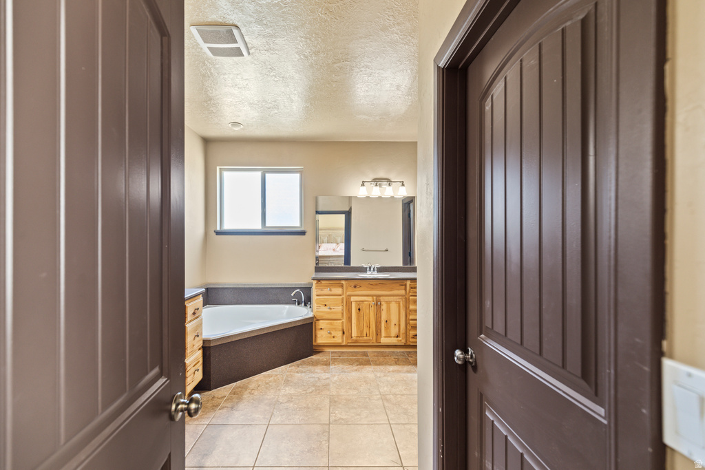 350 N 200 E Ferron, UT 84523