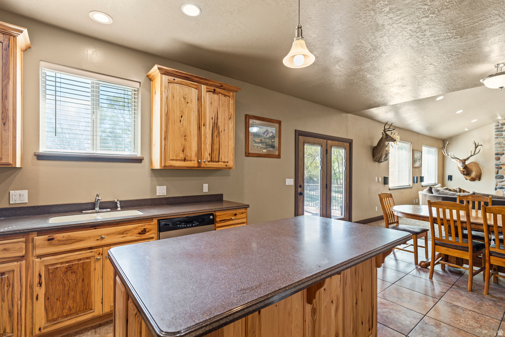 350 N 200 E Ferron, UT 84523