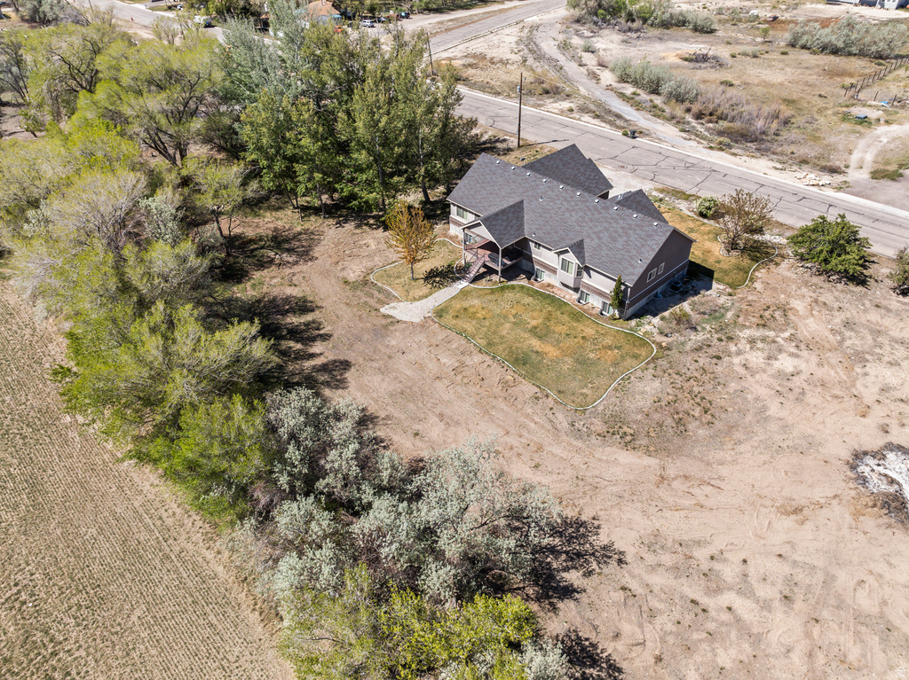 350 N 200 E Ferron, UT 84523