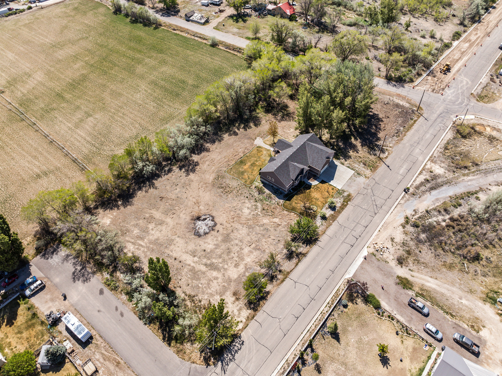 350 N 200 E Ferron, UT 84523