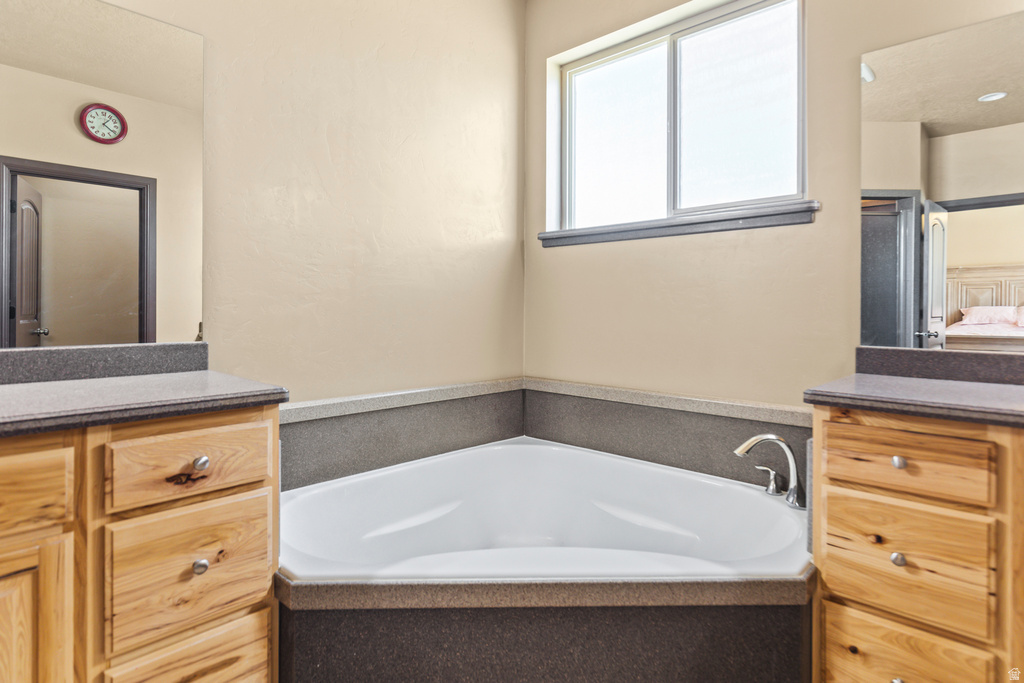 350 N 200 E Ferron, UT 84523
