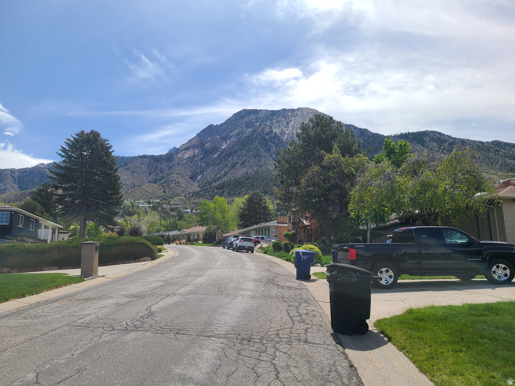 3530 E EASTCLIFF DR Millcreek, UT 84124