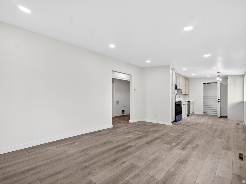 692 E 1000 N Ogden, UT 84404